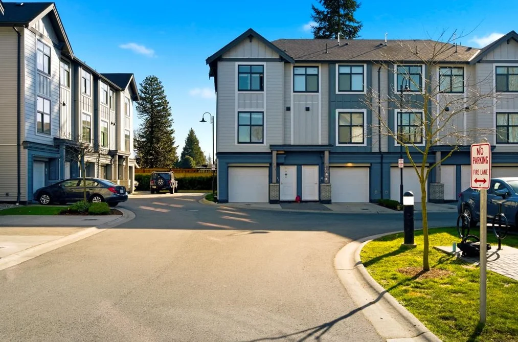 701 2267 MCKENZIE ROAD, Abbotsford BC V2S 0M9, Abbotsford BC — Residential for Sale - Photo 2