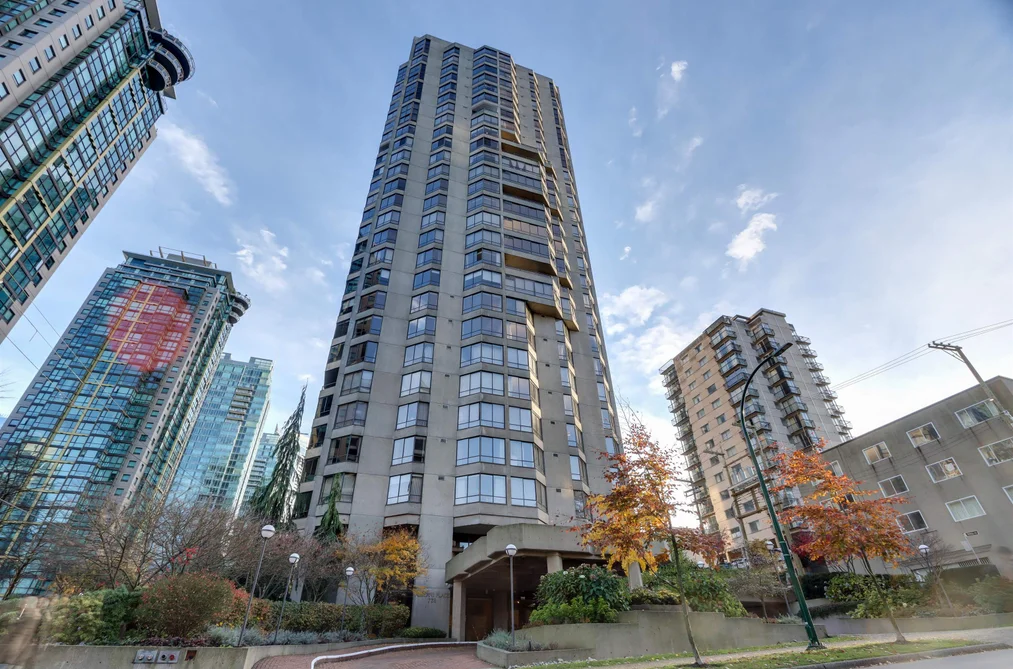 Condo for sale at 701 738 Broughton Street Vancouver British Columbia - MLS: R3157439