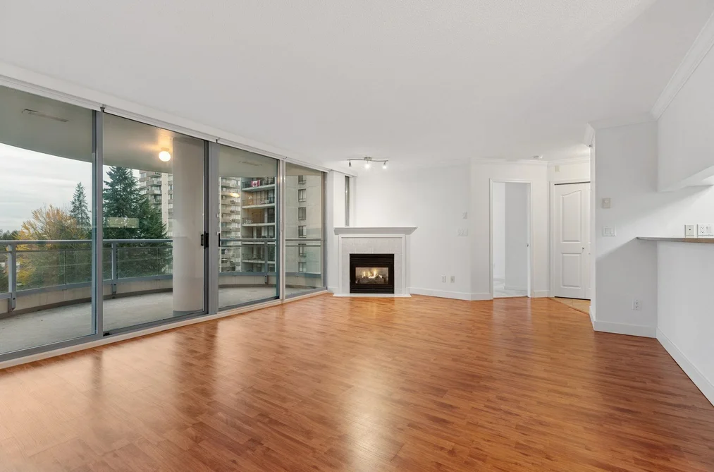 701 739 PRINCESS STREET, New Westminster BC V3M 6V6, New Westminster BC — Residential for Sale - Photo 2