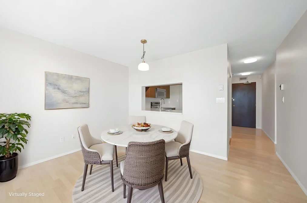 701 7500 GRANVILLE AVENUE, Richmond BC V6Y 3Y6, Richmond BC — Residential for Sale — Photo 3 of 27
