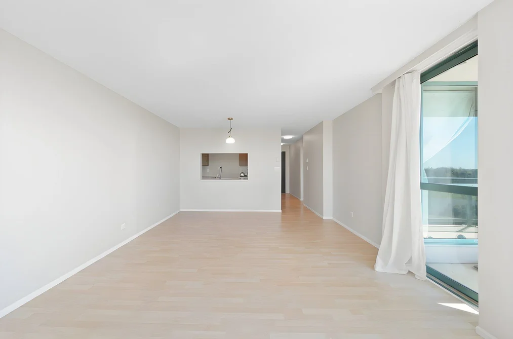 701 7500 GRANVILLE AVENUE, Richmond BC V6Y 3Y6, Richmond BC — Residential for Sale — Photo 7 of 27