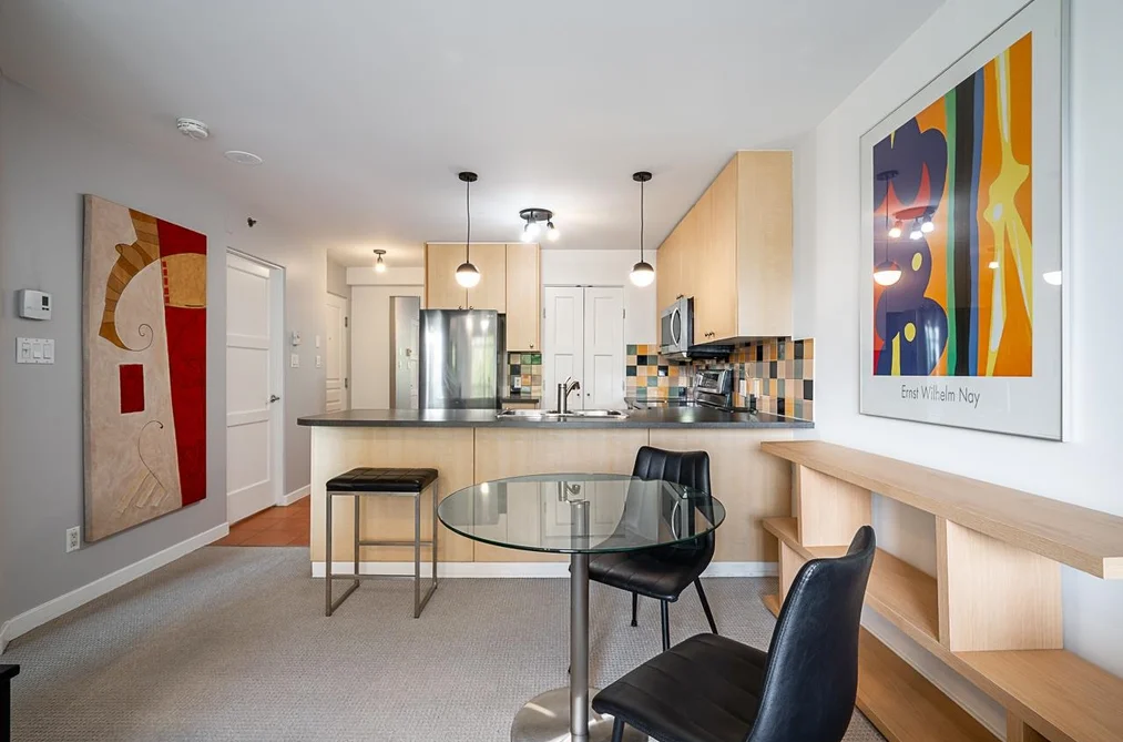 701 819 HAMILTON STREET, Vancouver, BC — Residential for Sale — Photo 10 of 28