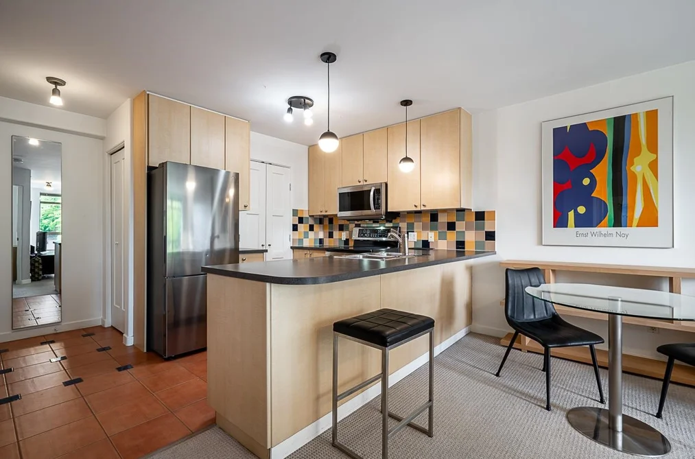 701 819 HAMILTON STREET, Vancouver, BC — Residential for Sale — Photo 11 of 28