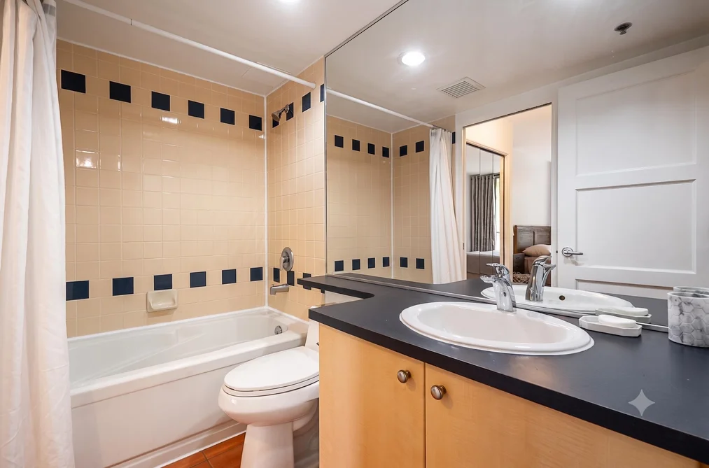 701 819 HAMILTON STREET, Vancouver, BC — Residential for Sale — Photo 19 of 28