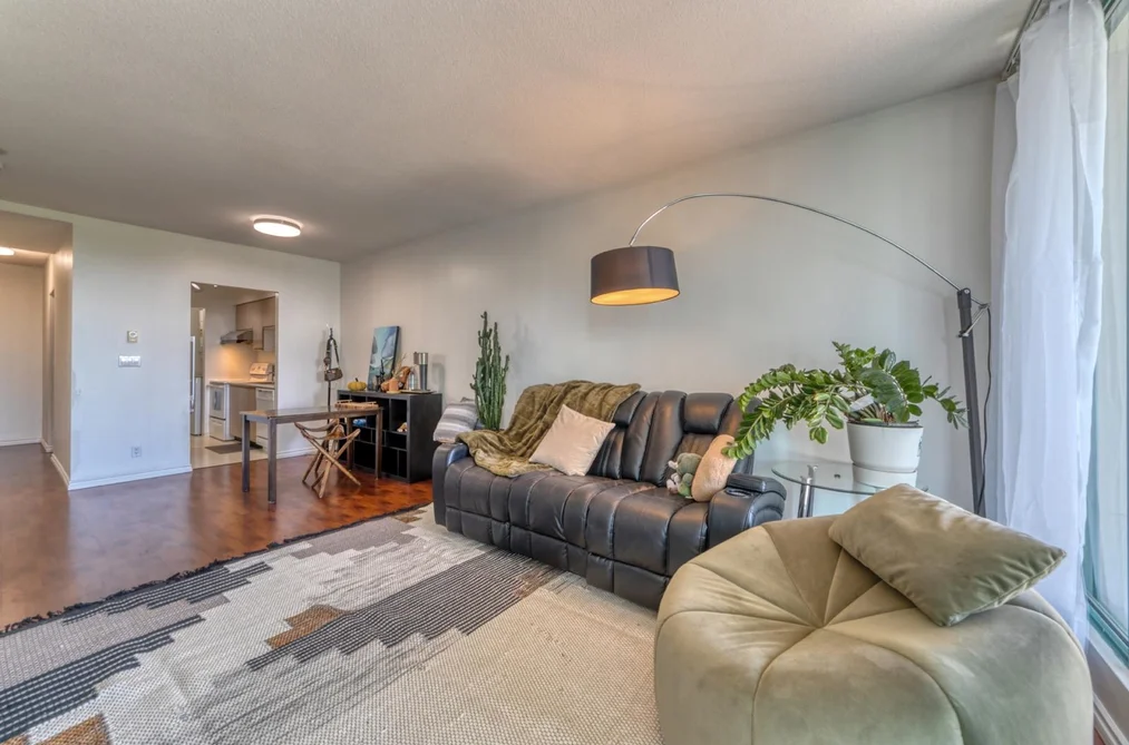 Condo for sale at 701 8851 Lansdowne Road Richmond British Columbia - MLS: R3121419
