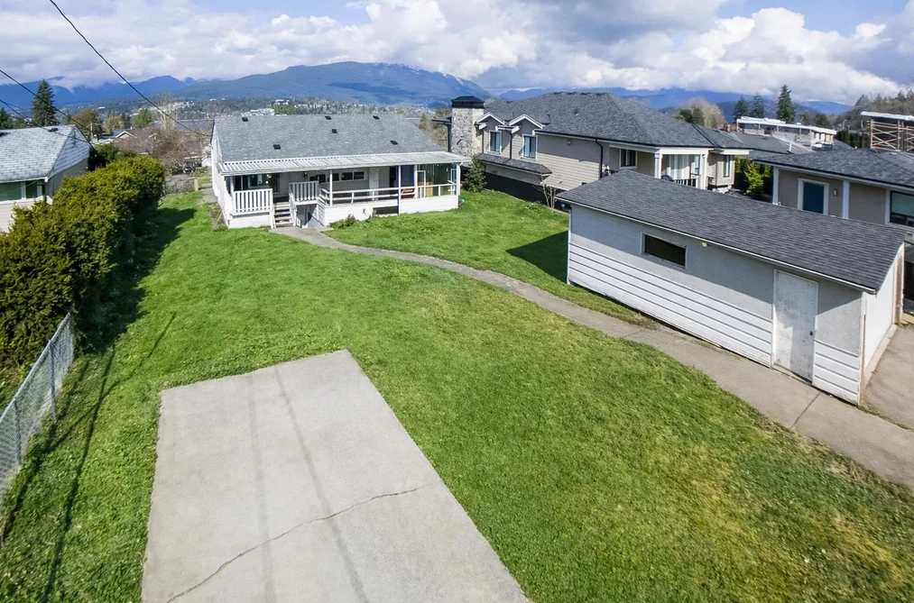 House for sale at 7016 Sierra Drive Burnaby British Columbia - MLS: R3120269
