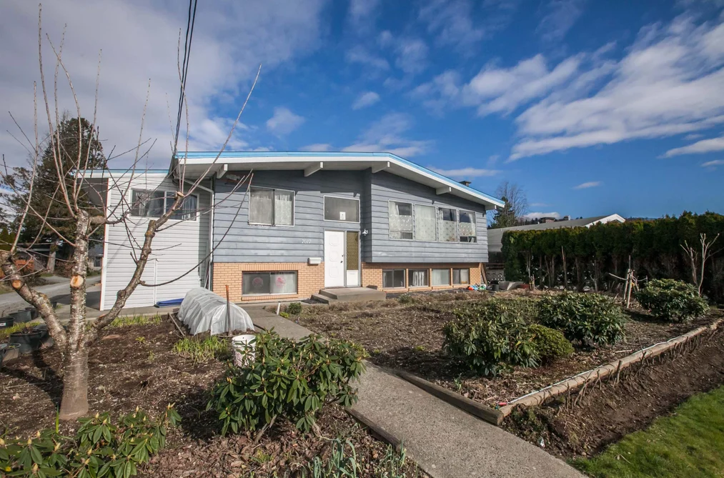 House for sale at 7017 Kitchener Street Burnaby British Columbia - MLS: R3093635