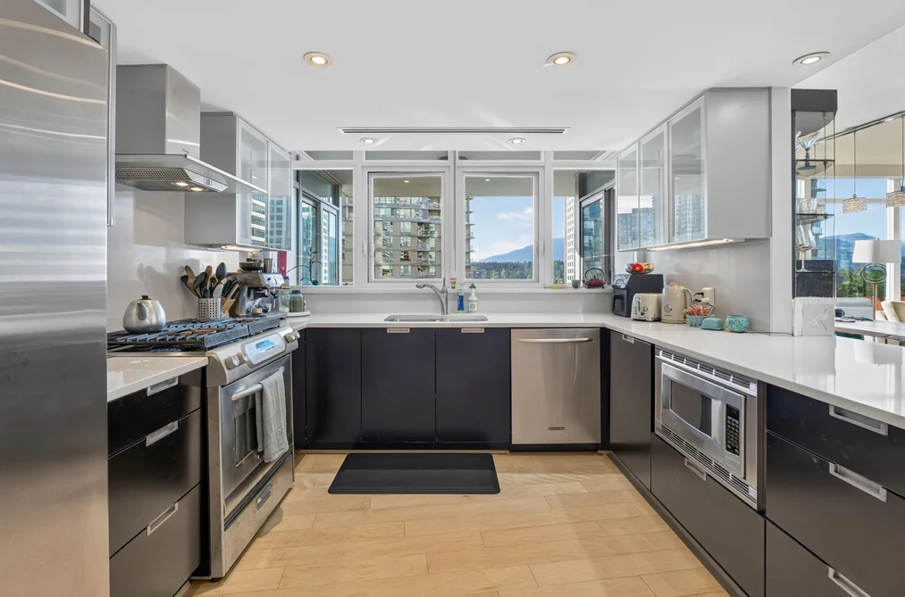702 1205 W HASTINGS STREET, Vancouver BC V6E 4T7, Vancouver BC — Residential for Sale — Photo 10 of 40