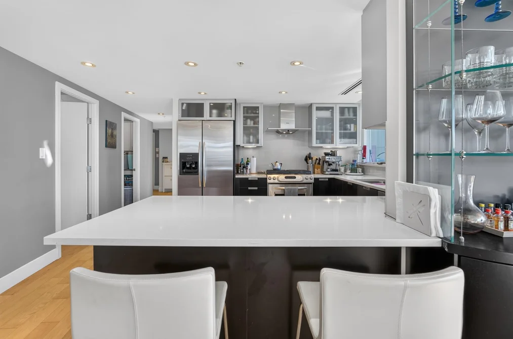 702 1205 W HASTINGS STREET, Vancouver BC V6E 4T7, Vancouver BC — Residential for Sale — Photo 12 of 40