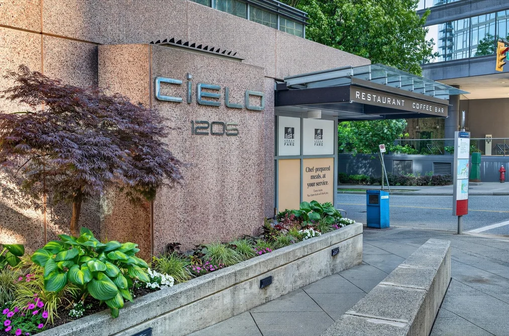 702 1205 W HASTINGS STREET, Vancouver BC V6E 4T7, Vancouver BC — Residential for Sale — Photo 3 of 40