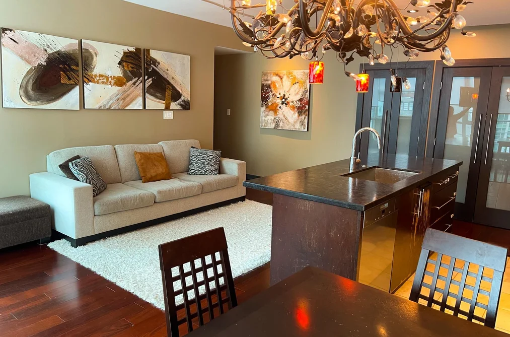 Condo for sale at 702 168 E Esplanade North Vancouver British Columbia - MLS: R3098411