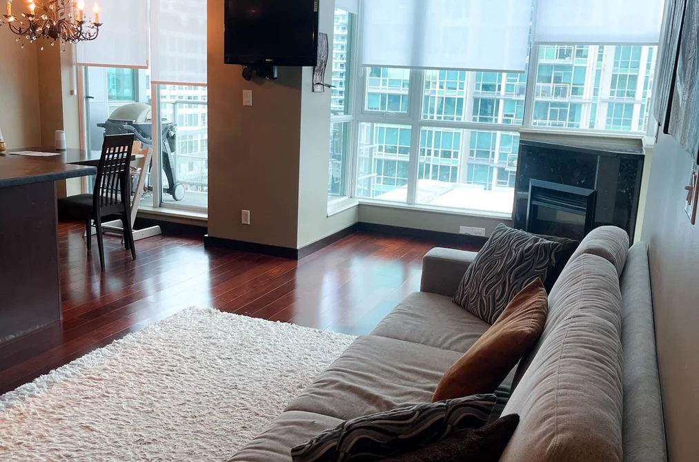702 168 E ESPLANADE, North Vancouver BC V7L 4X8, North Vancouver BC — Residential for Sale - Photo 4