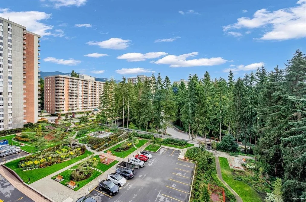 702 2024 FULLERTON AVENUE, North Vancouver BC V7P 3G4, North Vancouver BC — Residential for Sale — Photo 4 of 23