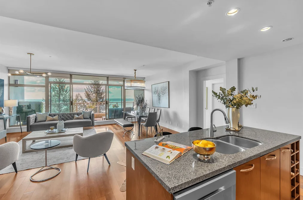 702 3335 CYPRESS PLACE, West Vancouver BC V7S 3J8, West Vancouver BC — Residential for Sale - Photo 4