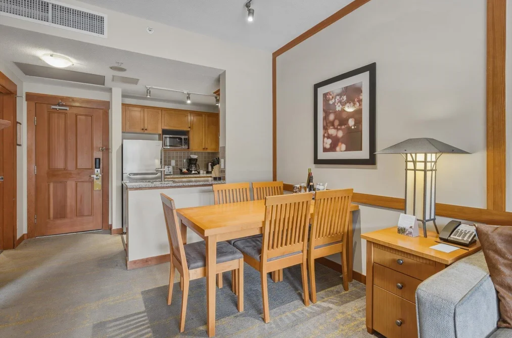 702 4320 SUNDIAL CRESCENT, Whistler BC V8E 1G6, Whistler BC — Residential for Sale — Photo 10 of 26