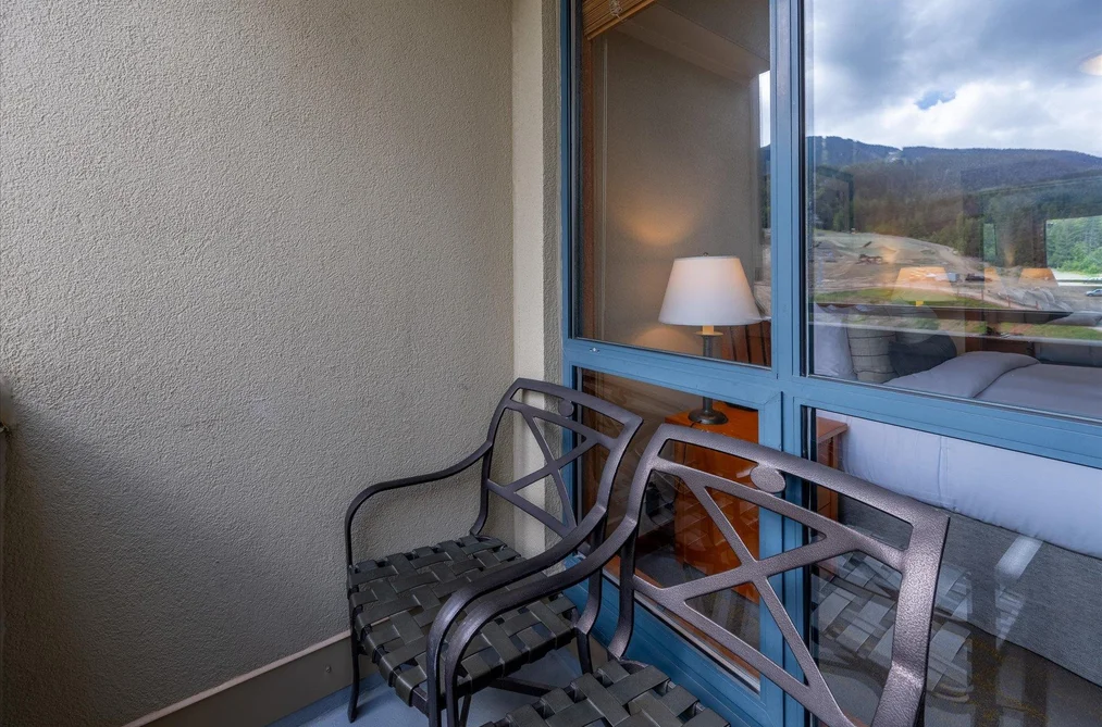 702 4320 SUNDIAL CRESCENT, Whistler BC V8E 1G6, Whistler BC — Residential for Sale — Photo 6 of 26