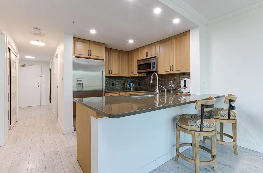 702 588 BROUGHTON STREET, Vancouver BC V6G 3E3, Vancouver BC — Residential for Sale - Photo 4