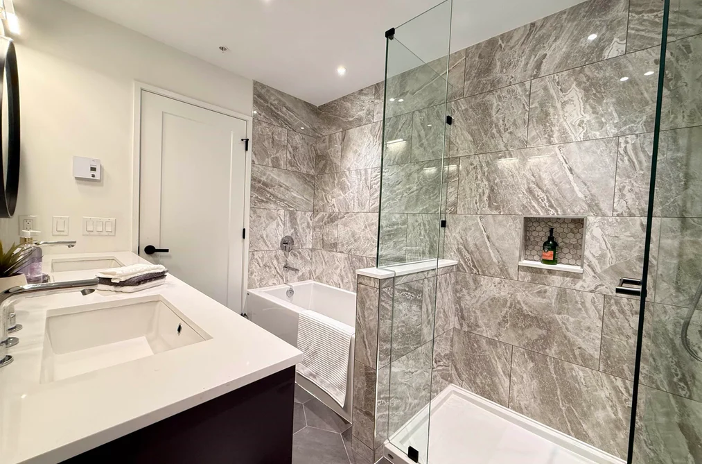 702 606 FOSTER AVENUE, Coquitlam BC V6J 0L5, Coquitlam BC — Residential for Sale - Photo 6