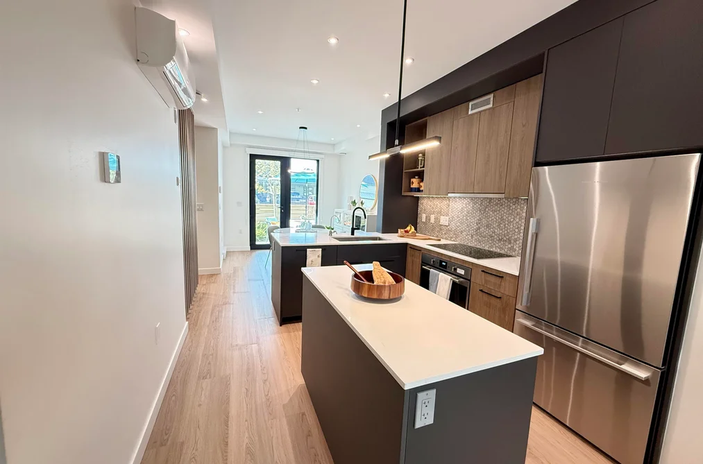 702 606 FOSTER AVENUE, Coquitlam BC V6J 0L5, Coquitlam BC — Residential for Sale - Photo 7