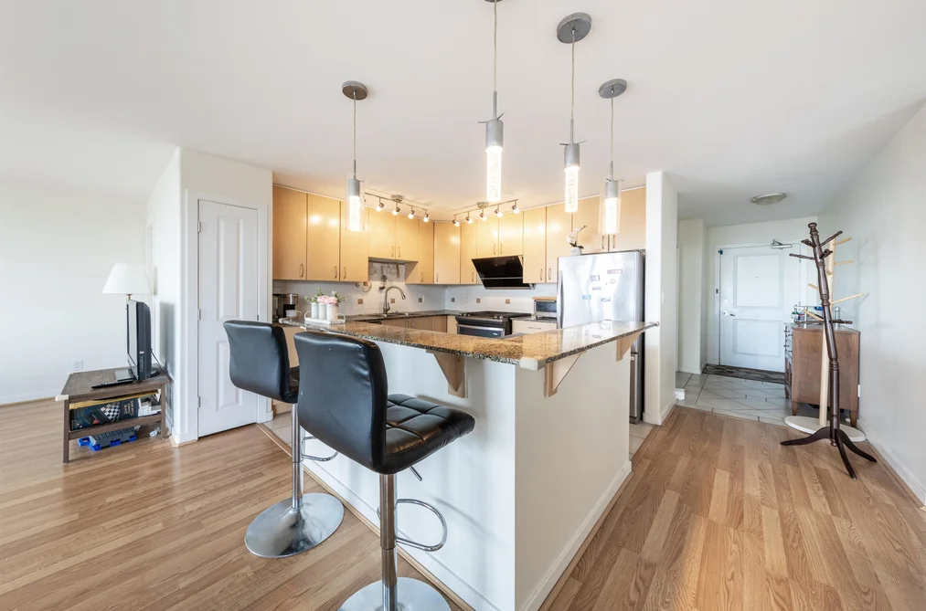 702 8460 GRANVILLE AVENUE, Richmond BC V6Y 4E7, Richmond BC — Residential for Sale - Photo 6
