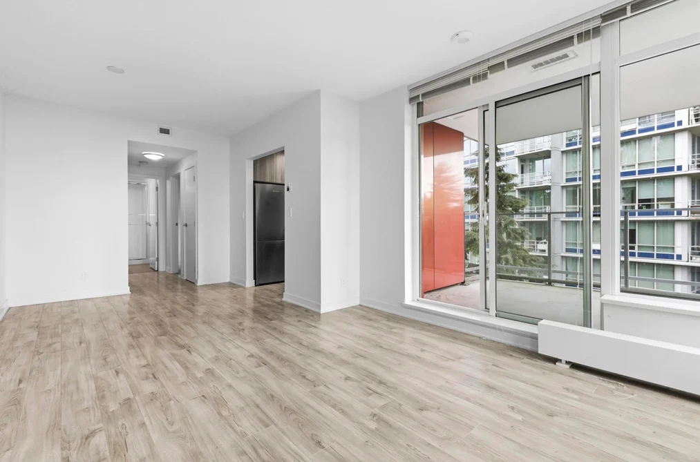 702 8940 UNIVERSITY CRESCENT, Burnaby BC V5A 0E7, Burnaby BC — Residential for Sale - Photo 4