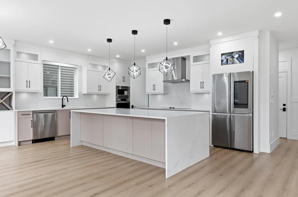 7020 205 STREET, Langley BC V2Y 1S9, Langley BC — Residential for Sale - Photo 3