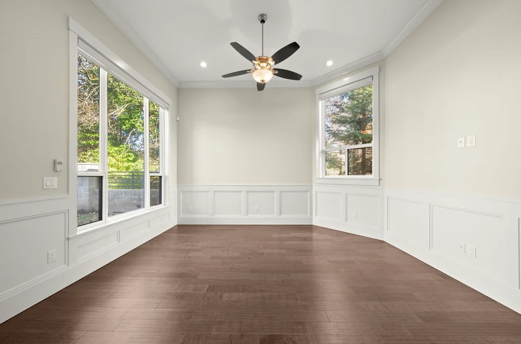 7028 BROADWAY, Burnaby BC V5A 1R8, Burnaby BC — Residential for Sale - Photo 2
