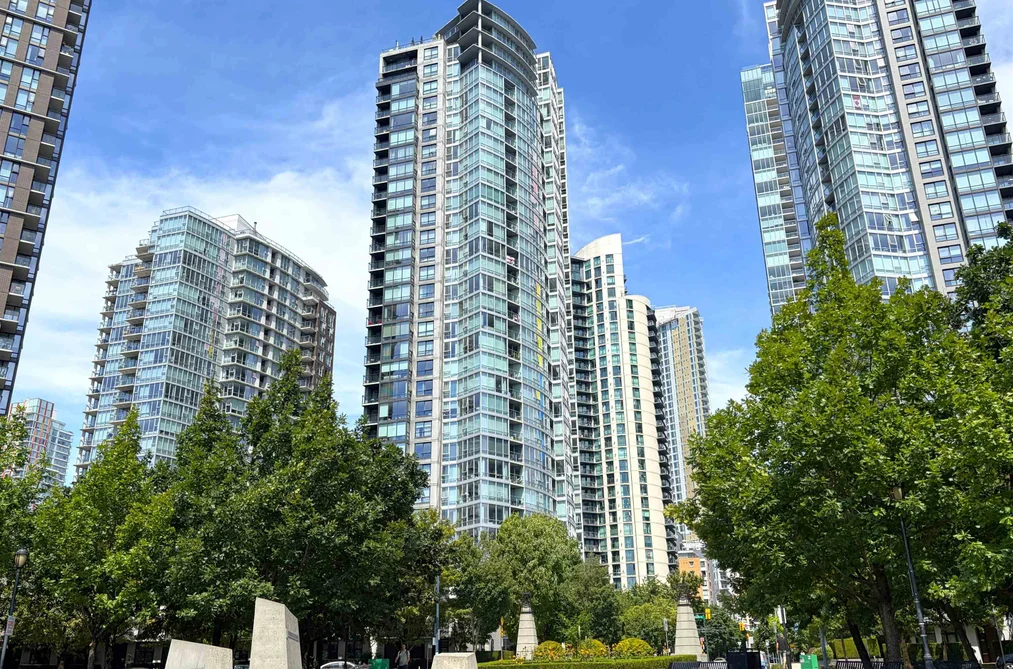 Condo for sale at 703 1495 Richards Street Vancouver British Columbia - MLS: R3147845