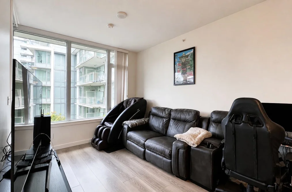 Condo for sale at 703 3333 Sexsmith Road Richmond British Columbia - MLS: R3153045