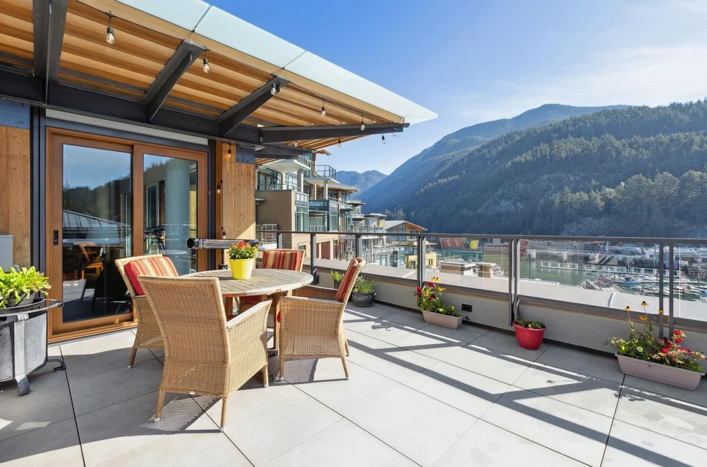 703 6687 NELSON AVENUE, West Vancouver BC V7W 2B2, West Vancouver BC — Residential for Sale - Photo 2