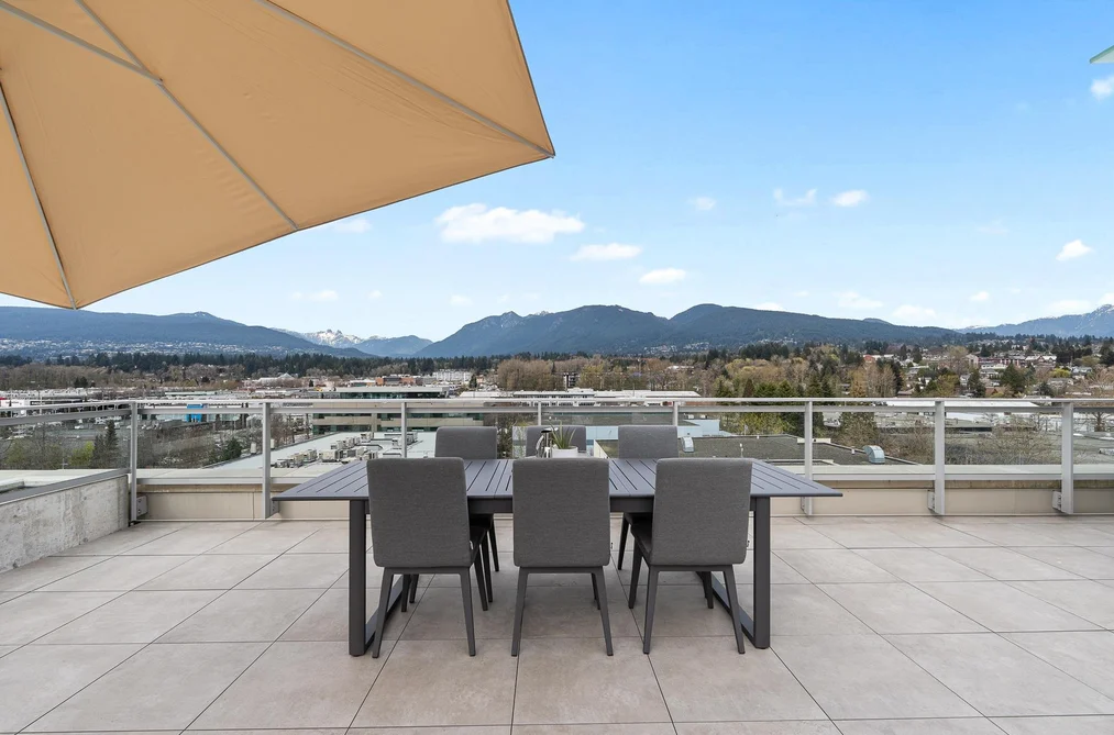 703 755 HARBOURSIDE DRIVE, North Vancouver BC V7P 0G1, North Vancouver BC — Residential for Sale - Photo 2