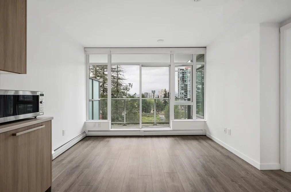 704 13350 CENTRAL AVENUE, Surrey BC V3T 0S1, Surrey BC — Residential for Sale - Photo 4