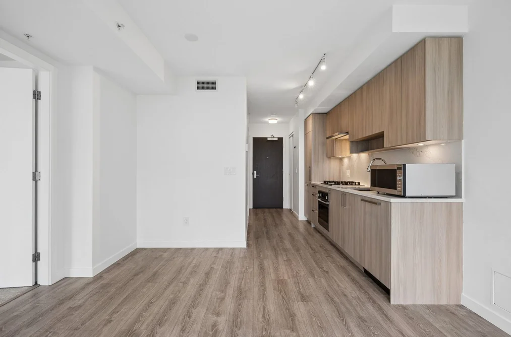 704 13350 CENTRAL AVENUE, Surrey BC V3T 0S1, Surrey BC — Residential for Sale - Photo 7