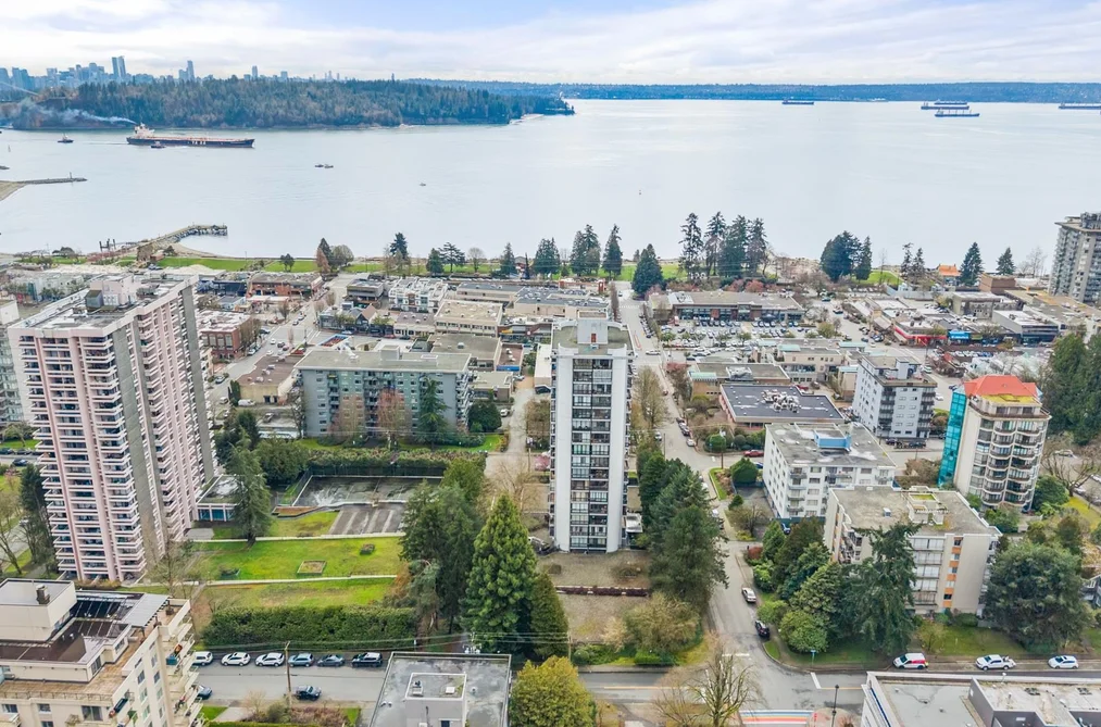 Condo for sale at 704 650 16th Street West Vancouver British Columbia - MLS: R3100600
