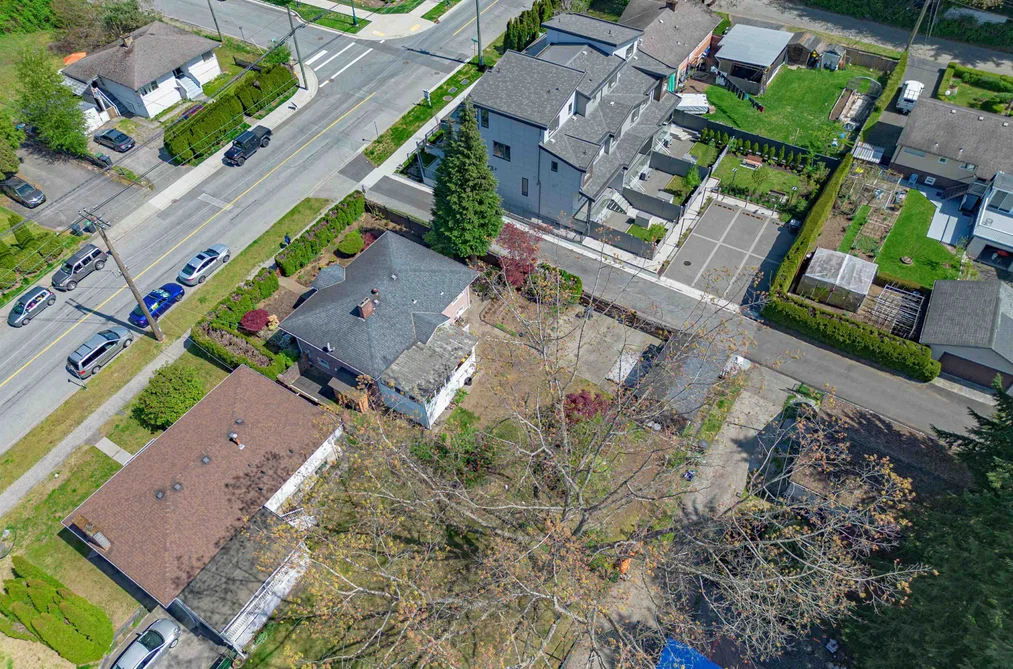 704 SMITH AVENUE, Coquitlam BC V3J 2W7, Coquitlam BC — Residential for Sale - Photo 3