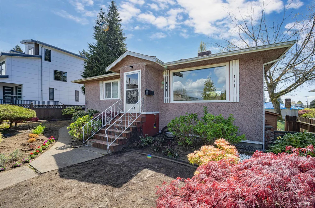 704 SMITH AVENUE, Coquitlam BC V3J 2W7, Coquitlam BC — Residential for Sale - Photo 5