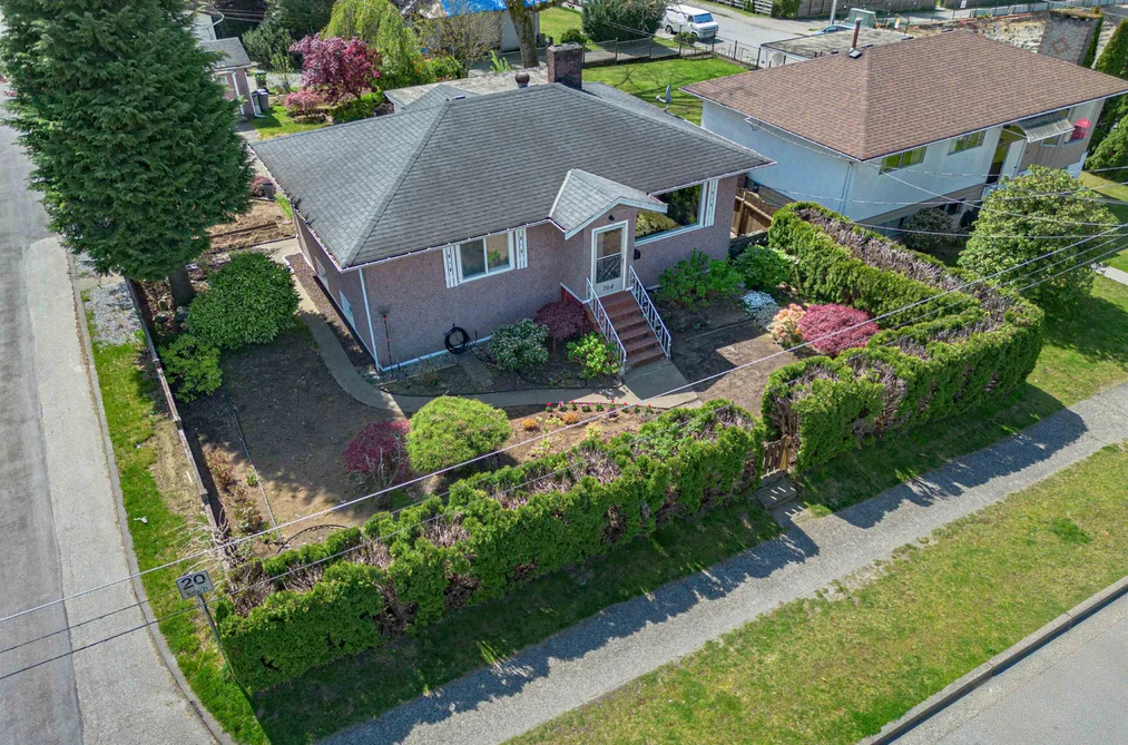 704 SMITH AVENUE, Coquitlam BC V3J 2W7, Coquitlam BC — Residential for Sale - Photo 7