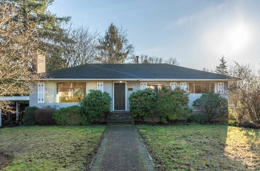 7046 HILLVIEW STREET, Burnaby BC V5A 1Y3, Burnaby BC — Residential for Sale - Photo 2
