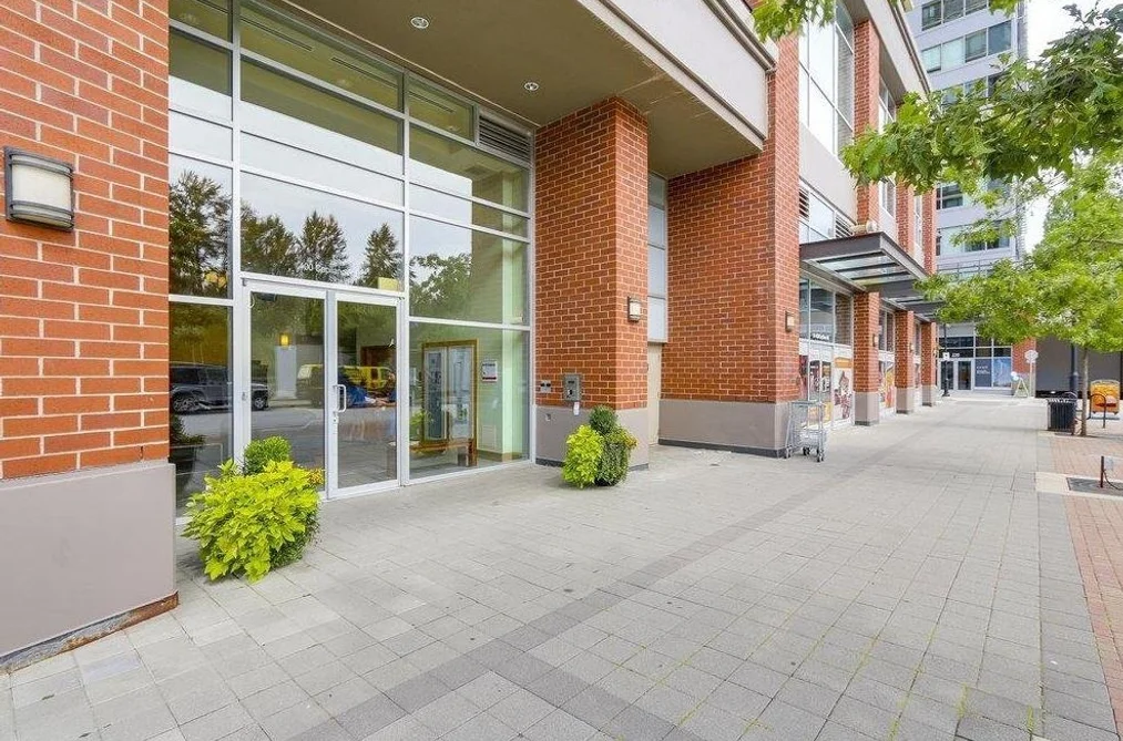 705 400 CAPILANO ROAD, Port Moody BC V3H 0E1, Port Moody BC — Residential for Sale - Photo 2