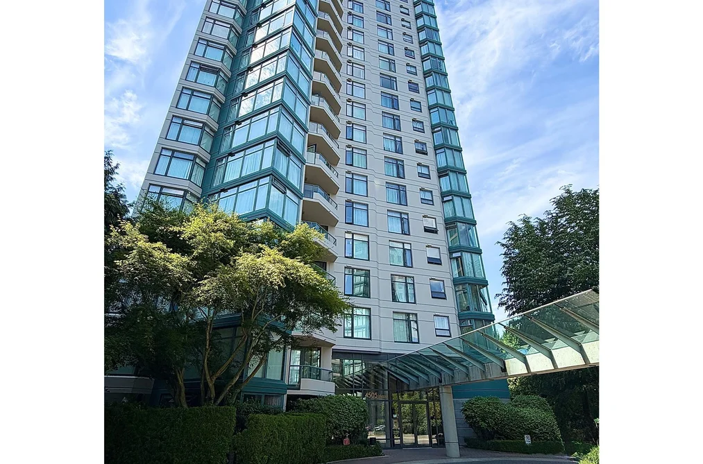 Condo for sale at 705 4505 Hazel Street Street Burnaby British Columbia - MLS: R3148586
