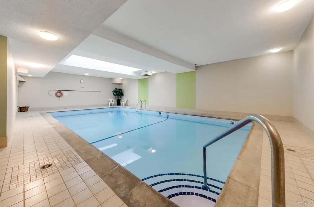 Condo for sale at 705 6689 Willingdon Avenue Burnaby British Columbia - MLS: R3115899