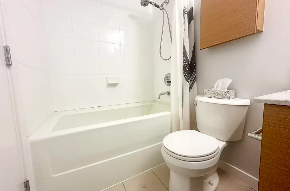 705 6888 ALDERBRIDGE WAY, Richmond, BC — Residential for Sale — Photo 9 of 20