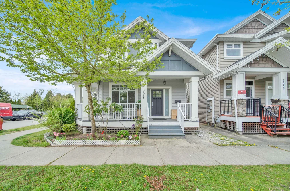 House for sale at 7051 144b Street Surrey British Columbia - MLS: R3124654