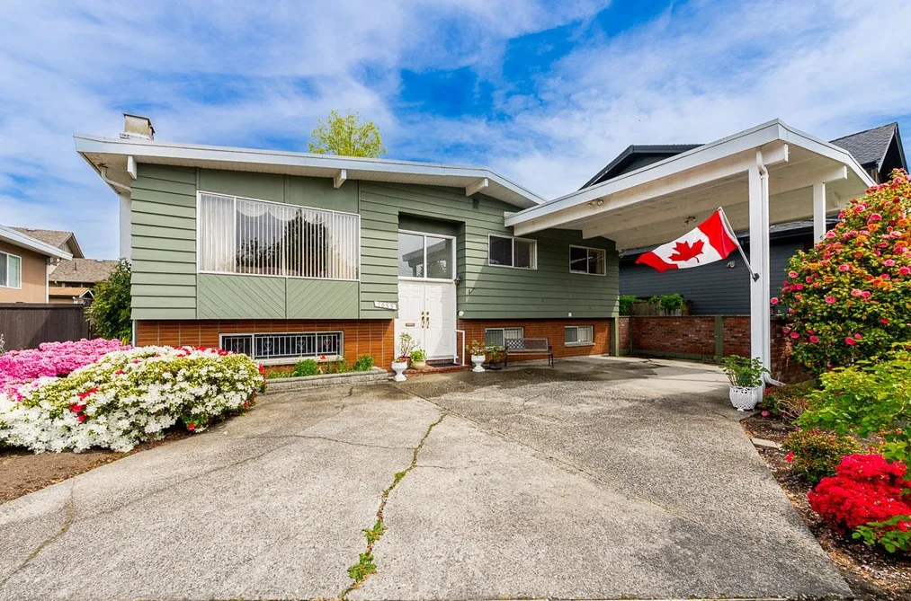 House for sale at 7055 Kitchener Street Burnaby British Columbia - MLS: R3120063