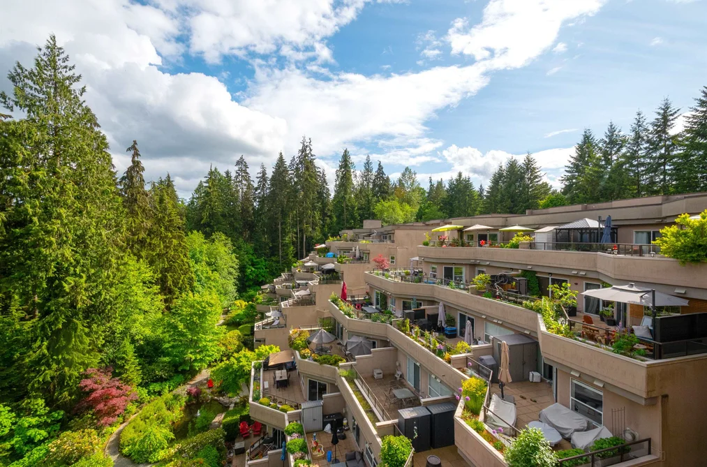 Condo for sale at 706 1500 Ostler Court North Vancouver British Columbia - MLS: R3126030