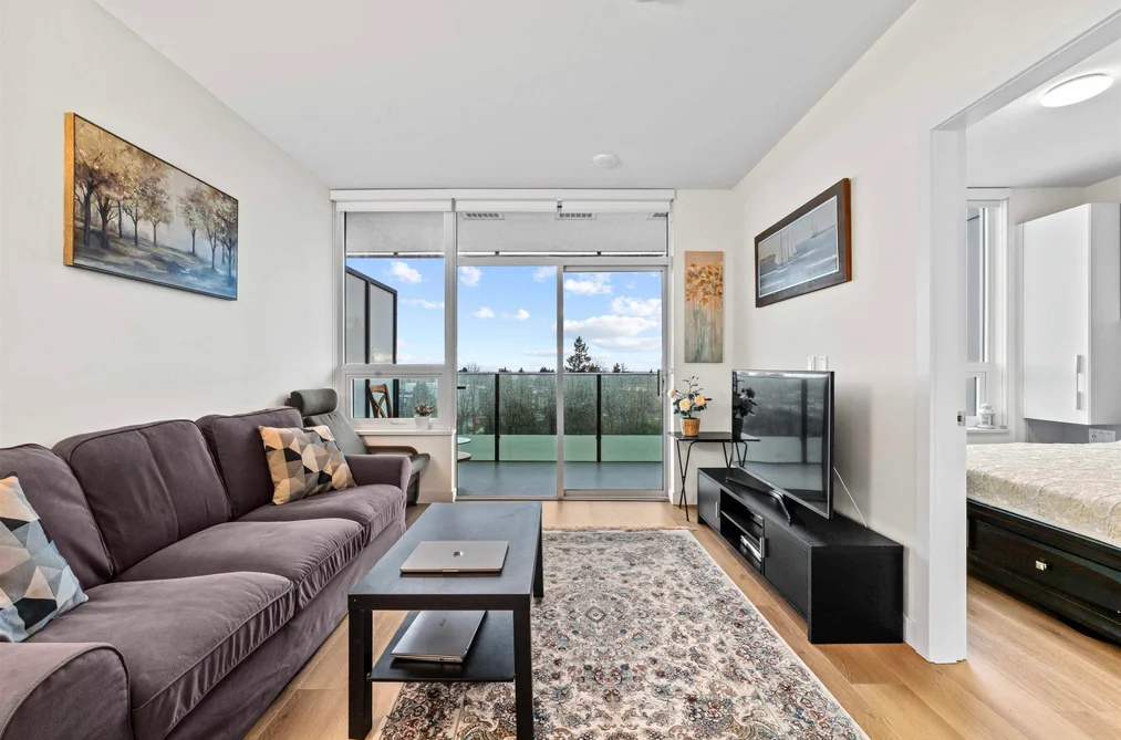 Condo for sale at 706 6463 Silver Avenue Burnaby British Columbia - MLS: R3102065