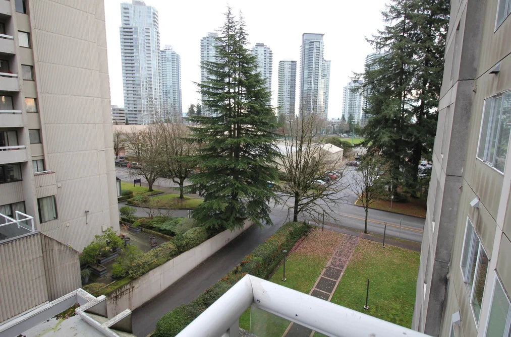 706 6595 BONSOR AVENUE, Burnaby BC V5H 4G5, Burnaby BC — Residential for Sale - Photo 4