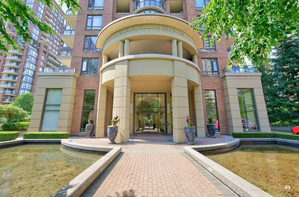 706 6833 STATION HILL DRIVE, Burnaby BC V3N 5E1, Burnaby BC — Residential for Sale - Photo 2