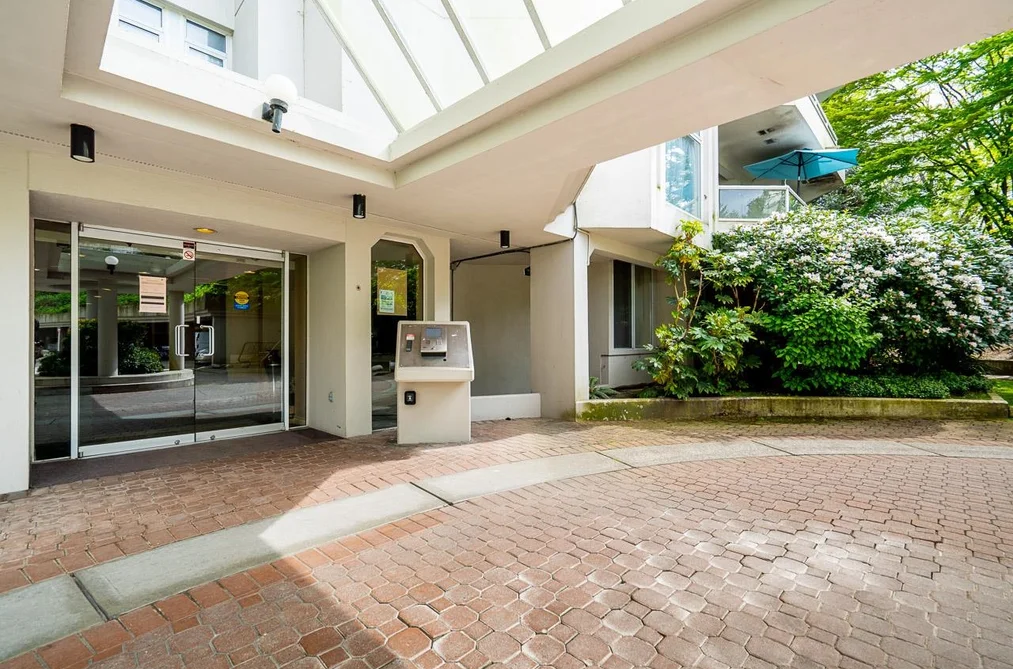 706 69 JAMIESON COURT, New Westminster BC V3L 5R3, New Westminster BC — Residential for Sale - Photo 2