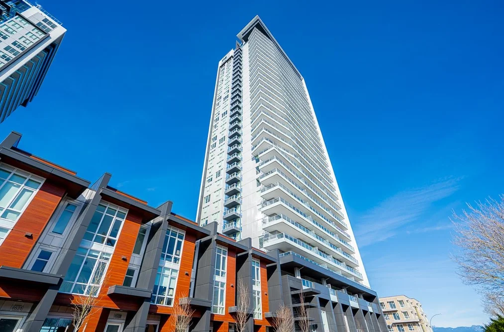 Condo for sale at 706 8551 201 Street Langley British Columbia - MLS: R3097724
